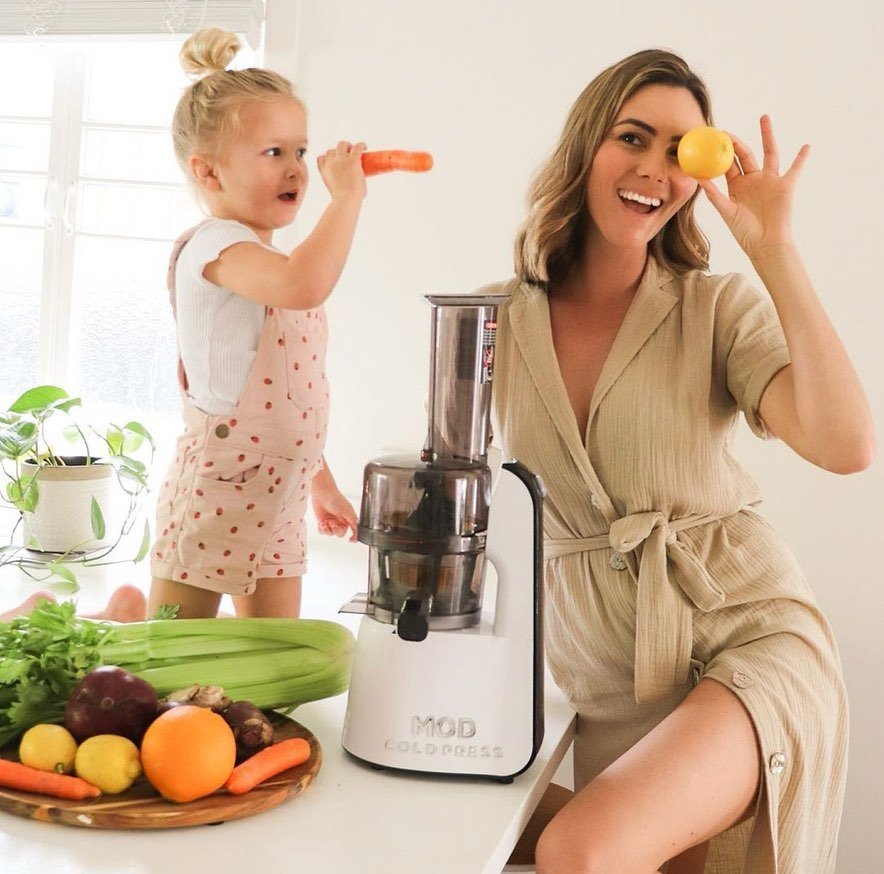 Mother & daughter with Cold Press Juicer